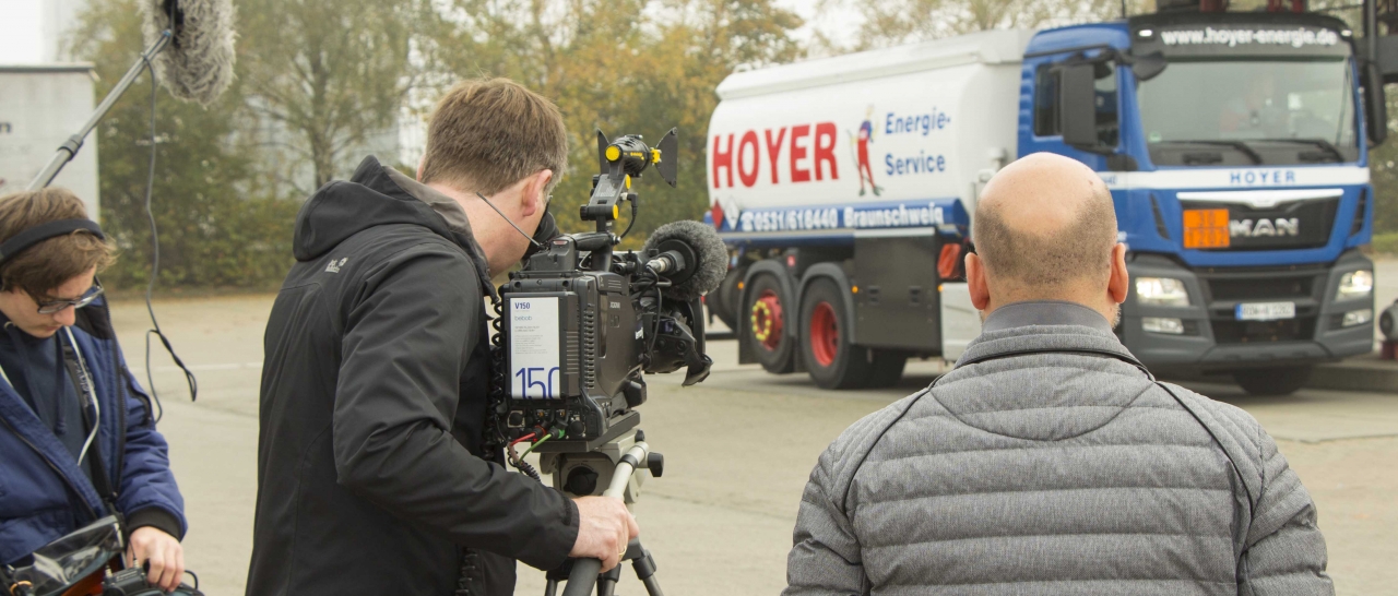 NDR dreht Film zum Thema Öl in Niedersachsen bei Hoyer in Visselhövede
