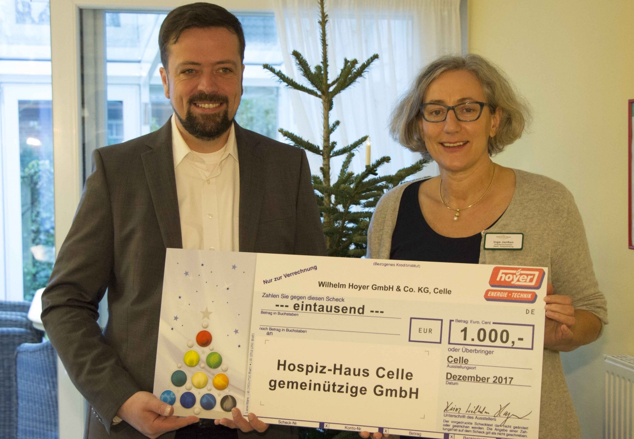 Hospiz-Haus Celle bekommt 1.000 Euro von Hoyer