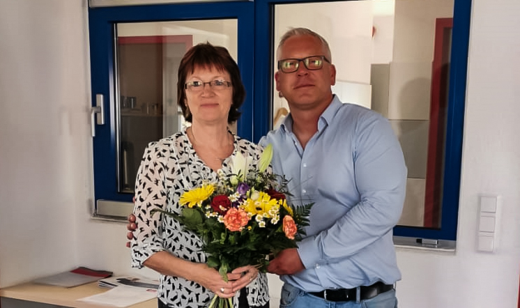 Sylvia Schnoor feiert Jubiläum bei Hoyer in Neustadt-Glewe